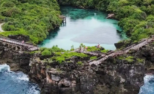 4 Days South West – West Sumba