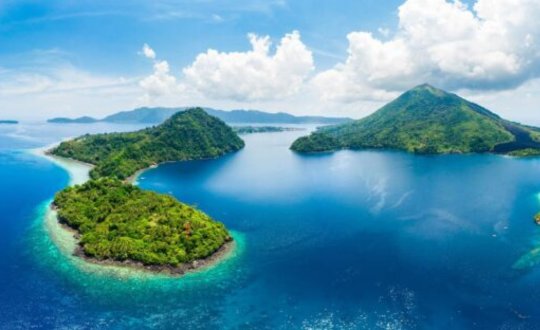 12 Days South Maluku
