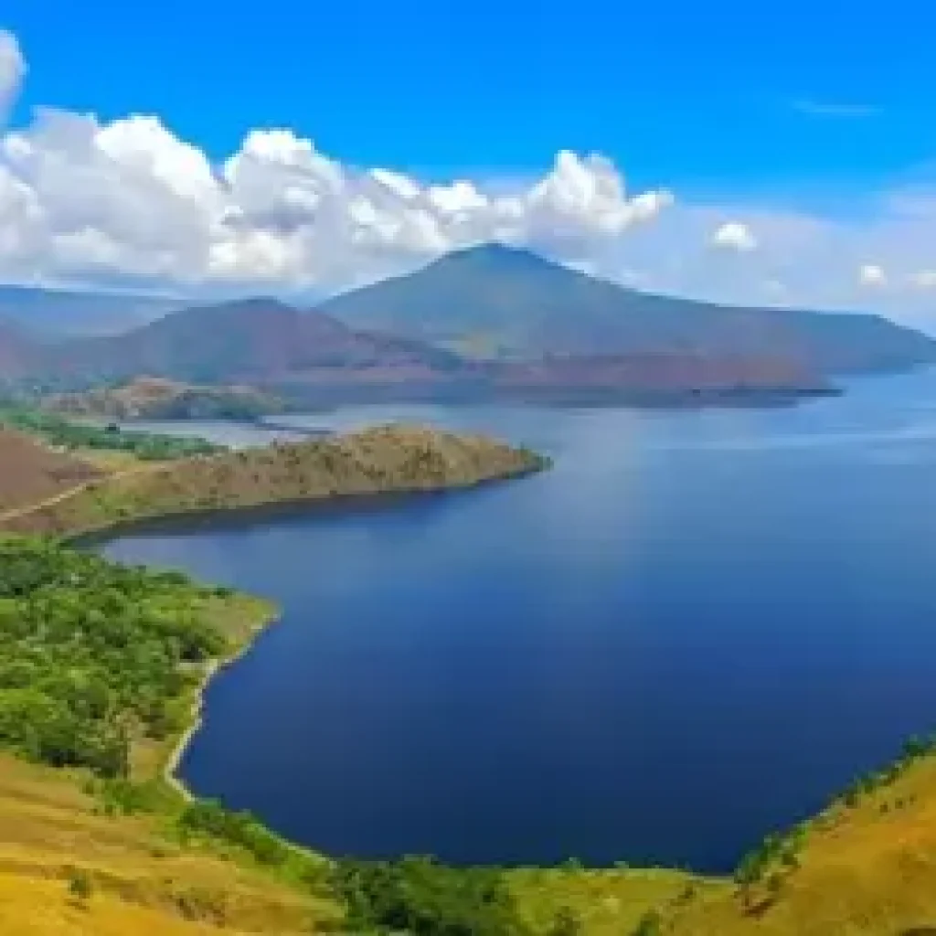 Danau toba suamtra utara Danau toba suamtra utara